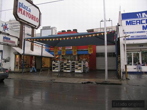Plaza Mayoreo Calle Matamoros